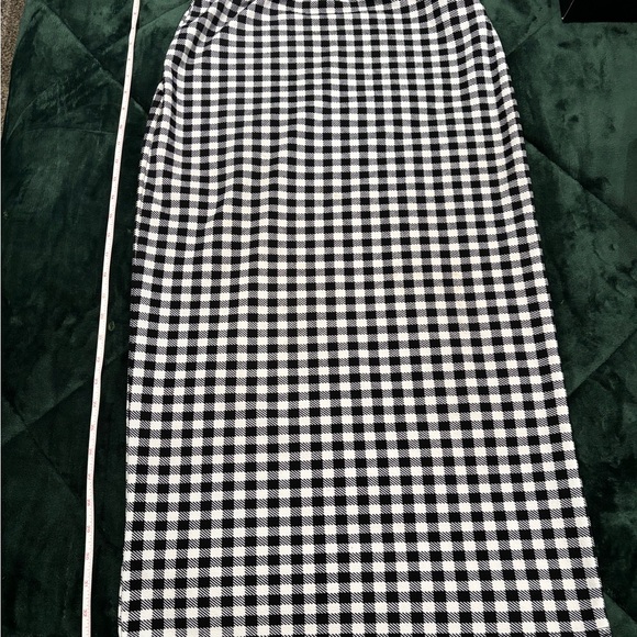 SHEIN Black/White and Black/Red Checkered Pencil Skirt - Picture 2 of 6